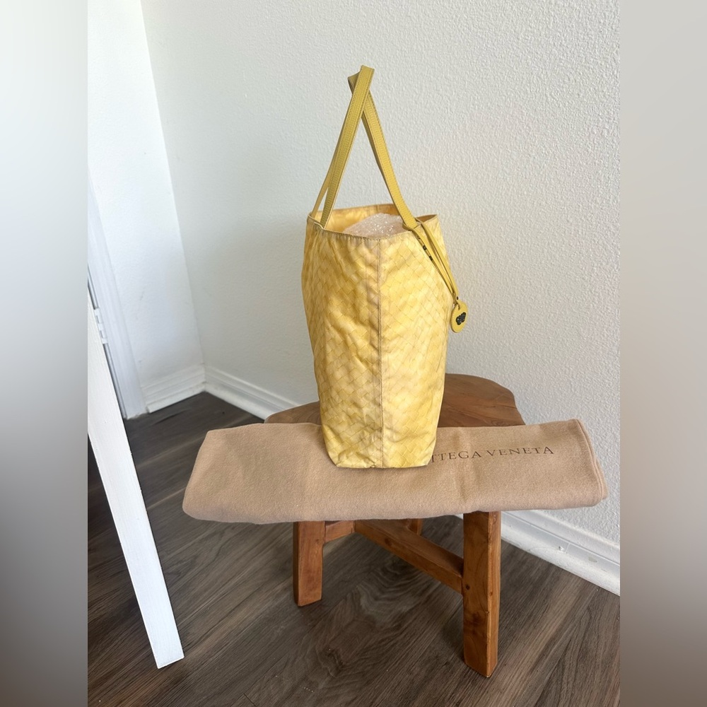 Bottega Veneta Yellow Woven Leather Tote - Picture 10 of 16
